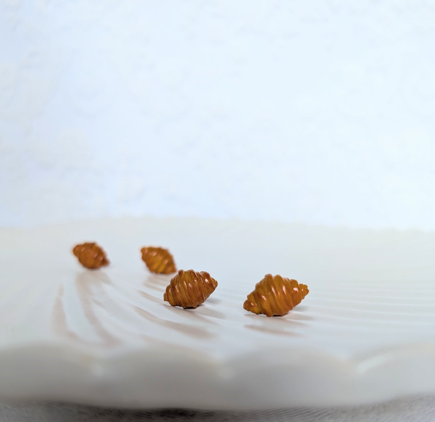 Croissant earrings ( other variant)