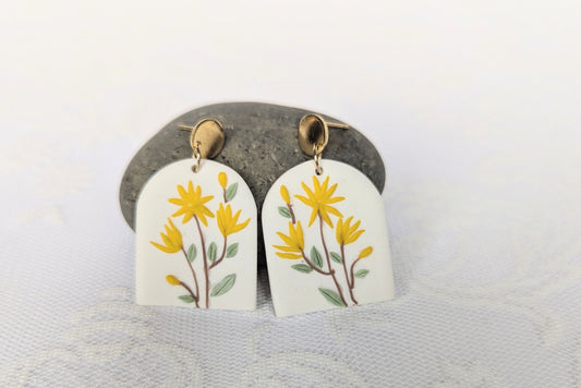 Handmade White Floral Earrings with Yellow flower