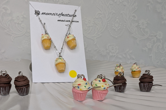 Cupcake Earrings (Yellow, Chocolate, Strawberry)