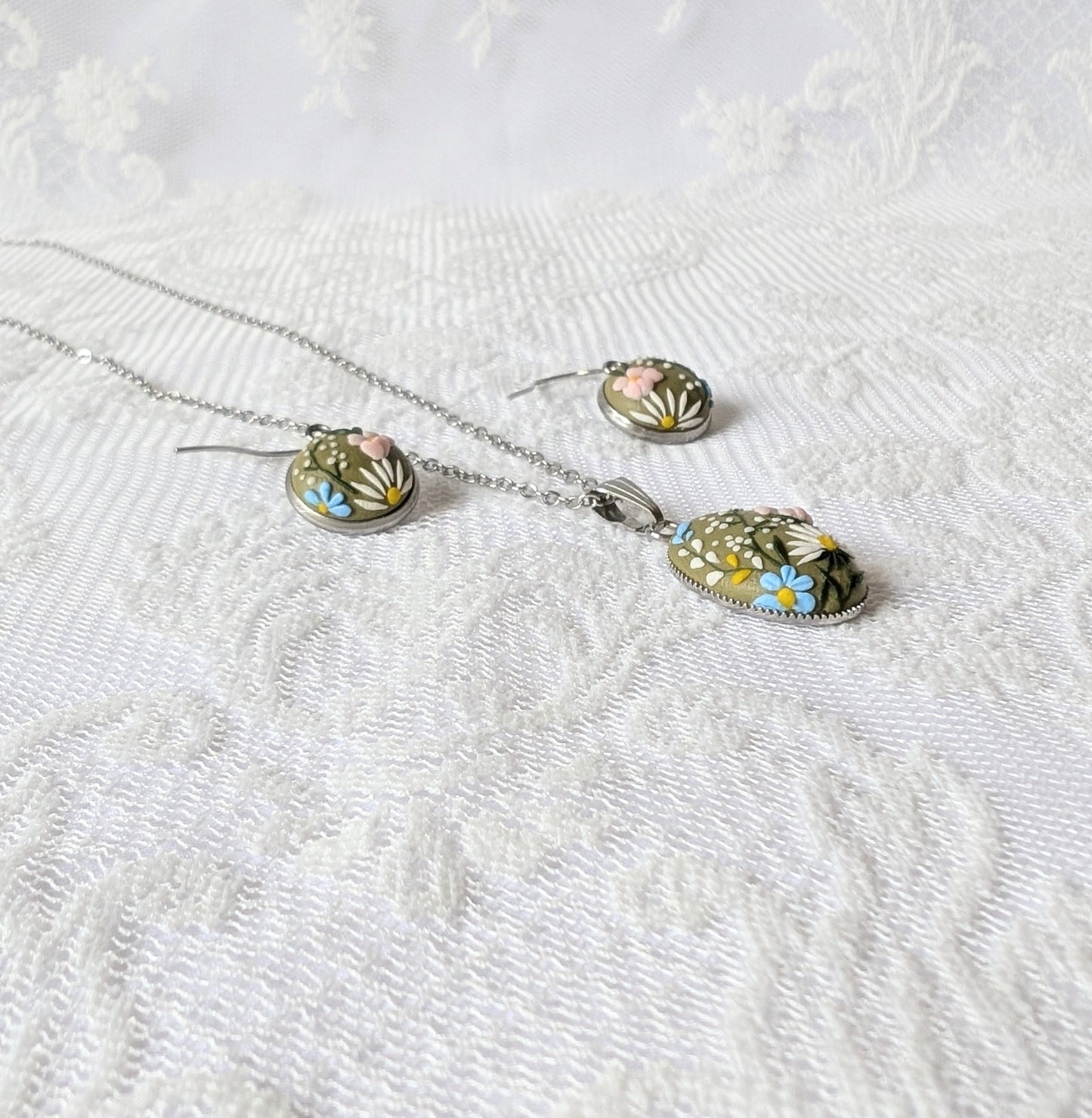 Wildflower Meadow Jewellery Set - Necklace & Earrings
