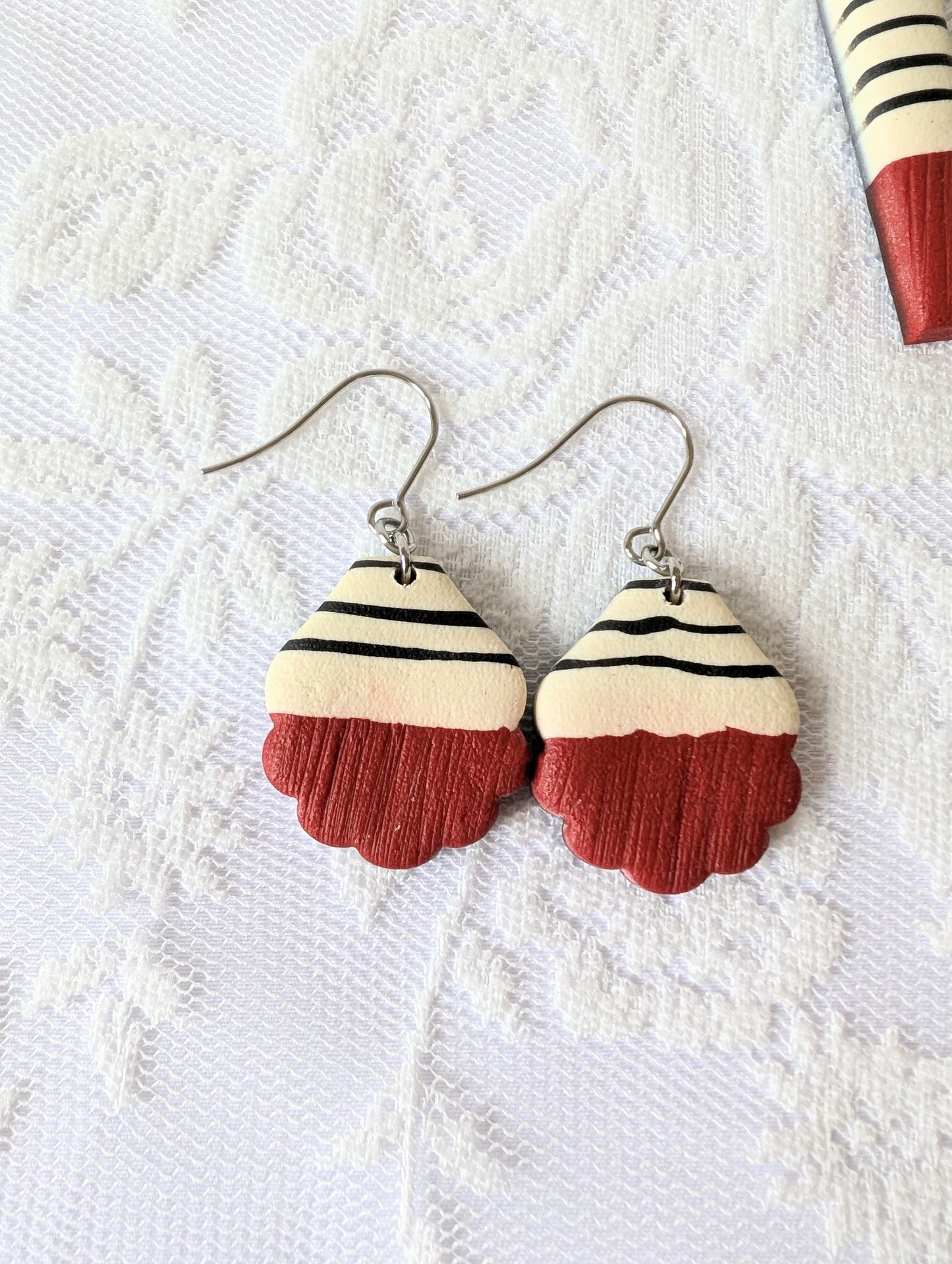 Cream, terracotta red and black statement earrings